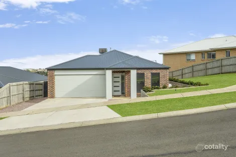 Property photo of 7 Warburton Way Warrnambool VIC 3280