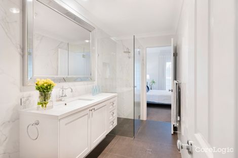 52 Kew Rd, Graceville, QLD 4075