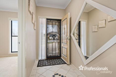 Property photo of 10 Delaware Court Wodonga VIC 3690