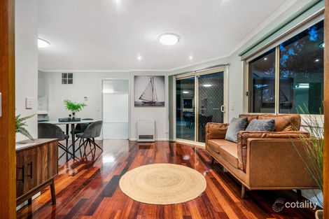 Property photo of 13 Otway Green Caroline Springs VIC 3023