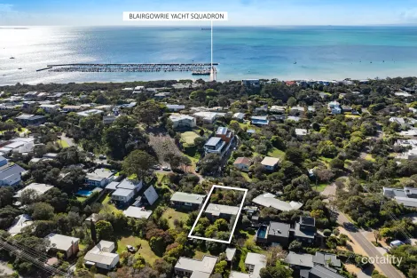 Property photo of 3 Fawkner Avenue Blairgowrie VIC 3942