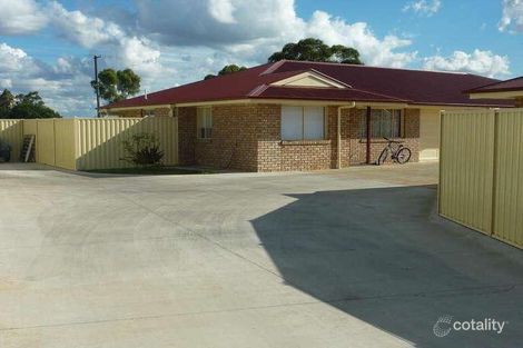 4/15 Fisher St, Clifton, QLD 4361