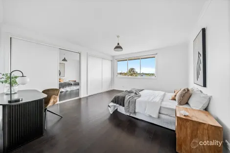 Property photo of 6 Sapphire Street Essendon West VIC 3040