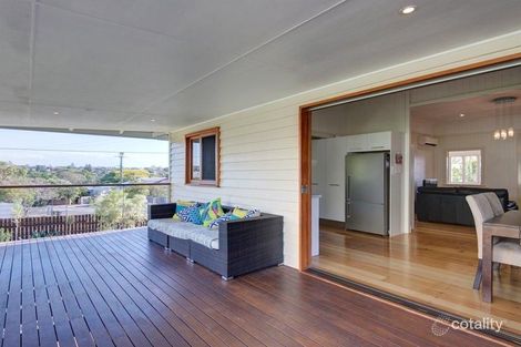 Property photo of 75 Bennetts Road Camp Hill QLD 4152