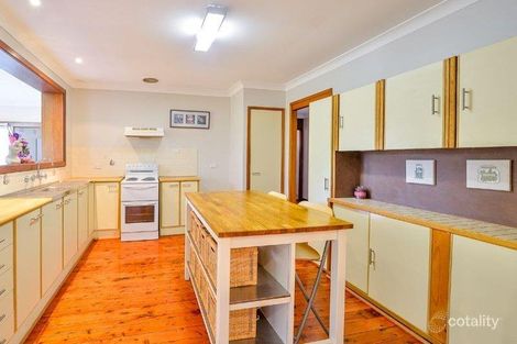 Property photo of 46 Bottlebrush Avenue Bradbury NSW 2560