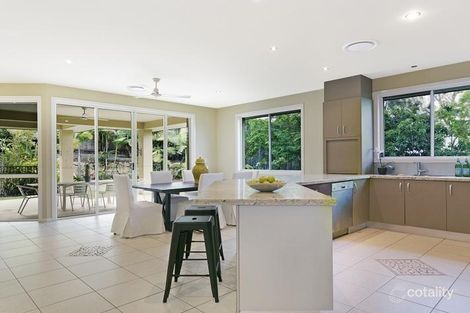 Property photo of 2/7 Scenic Road Kenmore QLD 4069