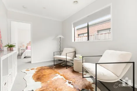 Property photo of 39 Brabourne Street Mickleham VIC 3064