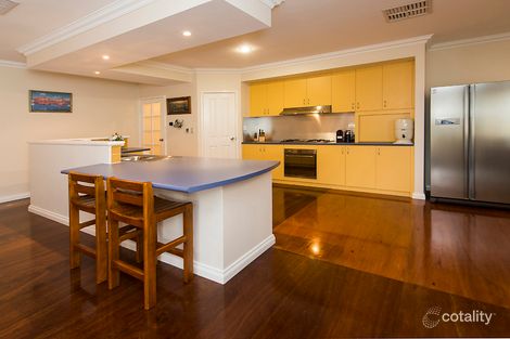 Property photo of 6 Boyd Place Canning Vale WA 6155