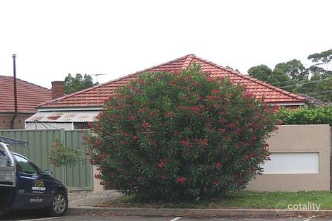 15 Hollands Ave, Marrickville, NSW 2204