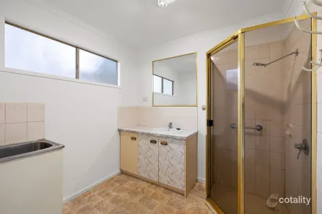 Property photo of 21 Macleod Parade Macleod VIC 3085