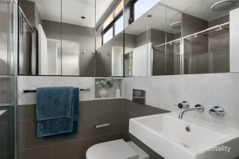 Property photo of 10 George Street Windsor VIC 3181