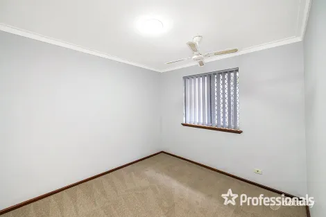 Property photo of 35 Goollelal Drive Kingsley WA 6026