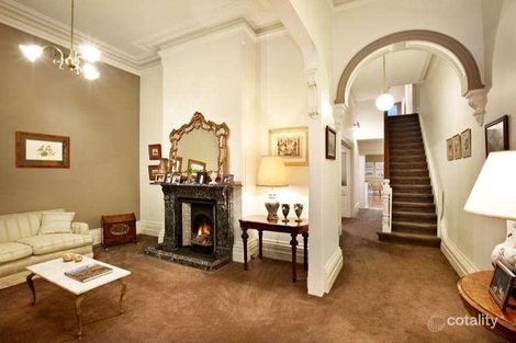 Property photo of 52 Mathoura Road Toorak VIC 3142