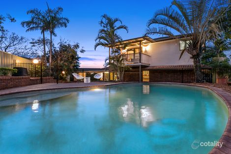Property photo of 11 Leru Street Mansfield QLD 4122