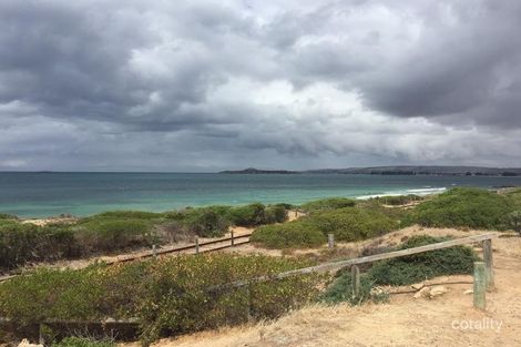 8b Albatross Ave, Chiton, SA 5211