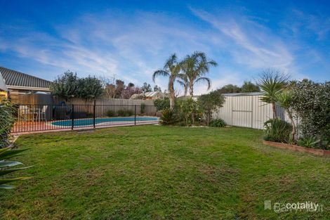 Property photo of 28 Simon Drive Pakenham VIC 3810