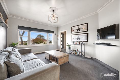 Property photo of 8 Currawong Crescent Mount Gambier SA 5290