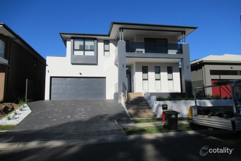 80 Mulholland Ave, Campbelltown, NSW 2560