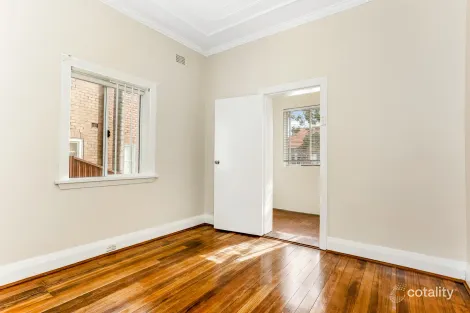 Property photo of 2/6 Queen Street Ashfield NSW 2131