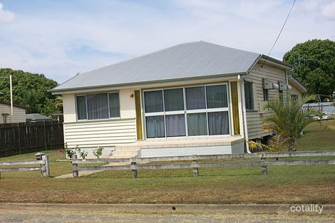 62 Beatrice St, Walkervale, QLD 4670