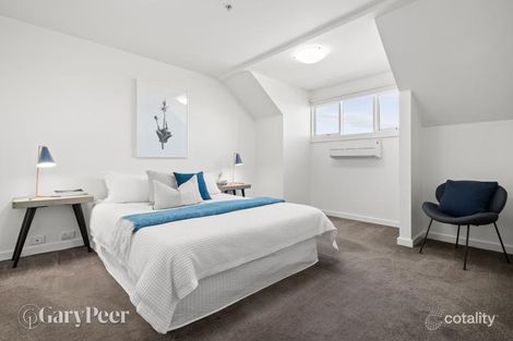 Property photo of 31/1083-1089 Glen Huntly Road Glen Huntly VIC 3163