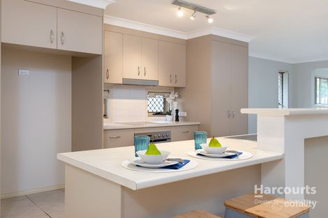 Property photo of 5 Abbey Court Springfield Lakes QLD 4300