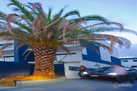 Property photo of 19/1 Mervyn Thomas Drive Hope Island QLD 4212