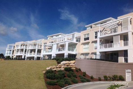 Property photo of 21/27-33 Peninsula Drive Breakfast Point NSW 2137