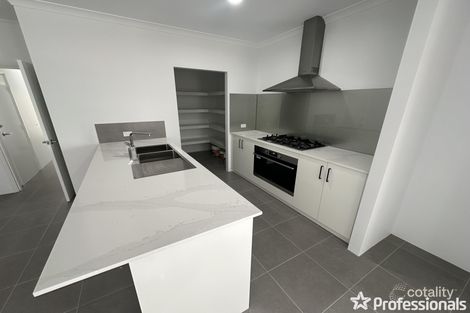 10 Atmosphere Loop, Southern River, WA 6110