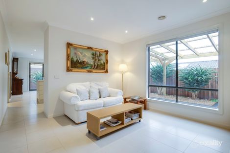 Property photo of 1 Sixth Mews Maddingley VIC 3340
