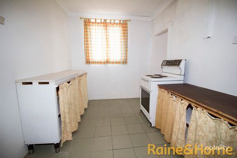 Property photo of 3 Wattle Street Dubbo NSW 2830