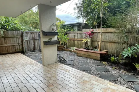 1/7 Denna St, Maroochydore, QLD 4558