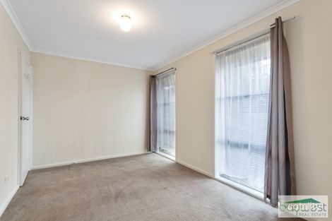 Property photo of 11 Otway Court Hastings VIC 3915