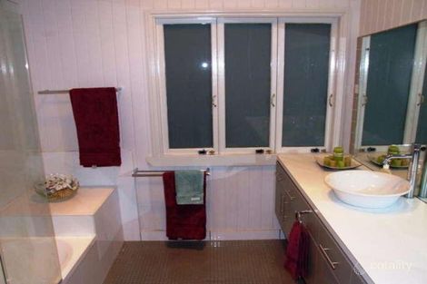 Property photo of 37 Arc Street Coorparoo QLD 4151