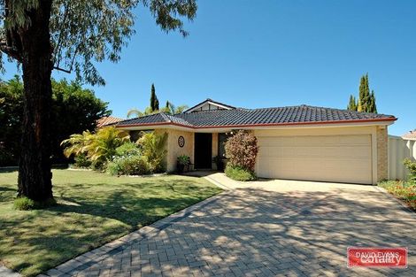 42 Golf Links Dr, Carramar, WA 6031