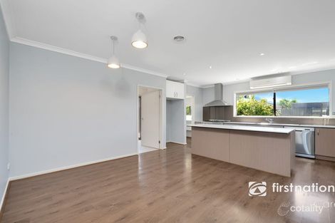 Property photo of 92 Canterbury Road West Lara VIC 3212