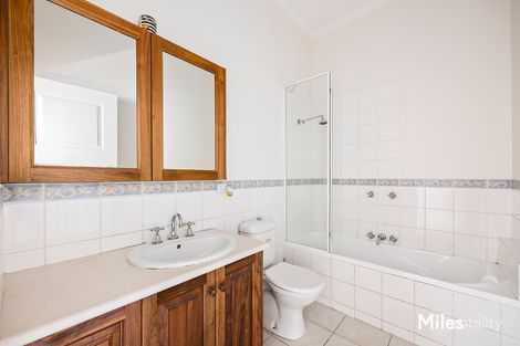 Property photo of 10 Shaw Street Ivanhoe VIC 3079
