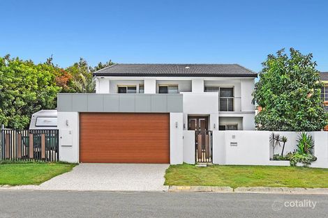 13 Coobowie St, Broadbeach Waters, QLD 4218