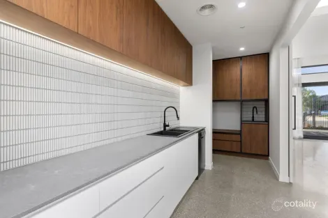 Property photo of 1 Stream Street Mount Duneed VIC 3217