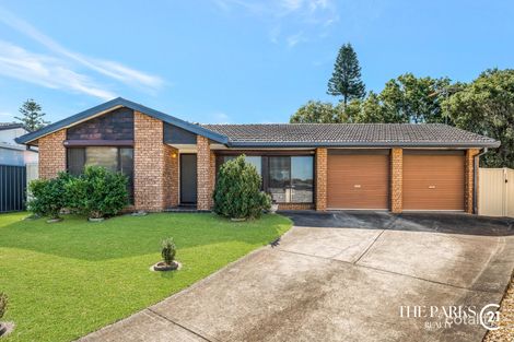 Property photo of 4 Guyra Close Bossley Park NSW 2176