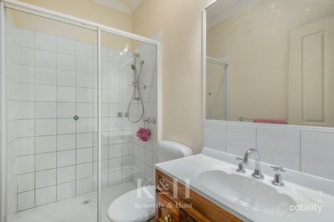 Property photo of 2/26 Goode Street Gisborne VIC 3437