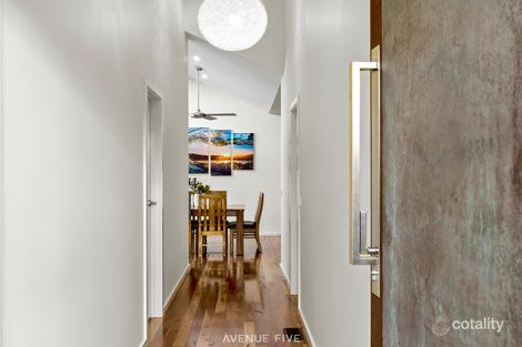 Property photo of 8 Southwinds Road Armstrong Creek VIC 3217