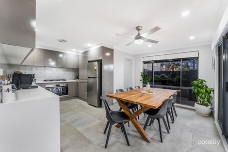 Property photo of 5 Cayley Place Horningsea Park NSW 2171