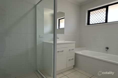 Property photo of 9 Seaway Parade Toogoom QLD 4655