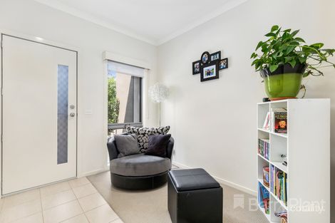 Property photo of 74 Rippleside Terrace Tarneit VIC 3029