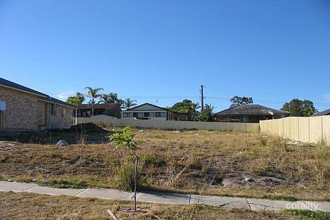 Property photo of 4 The Circuit Blue Haven NSW 2262