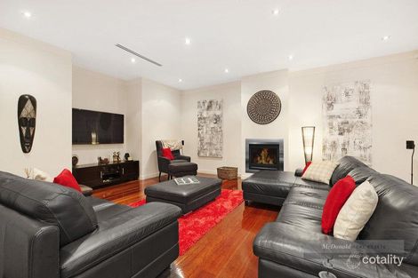 Property photo of 17 Longview Road Keysborough VIC 3173