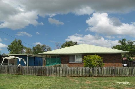 15 Fitzgerald St, Gracemere, QLD 4702