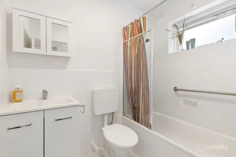 Property photo of 11/32 Richardson Street Essendon VIC 3040