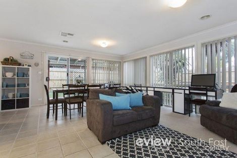 Property photo of 10 Grand Arch Way Berwick VIC 3806